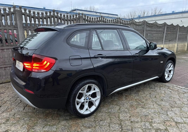 BMW X1 cena 43900 przebieg: 229000, rok produkcji 2011 z Koszalin małe 466